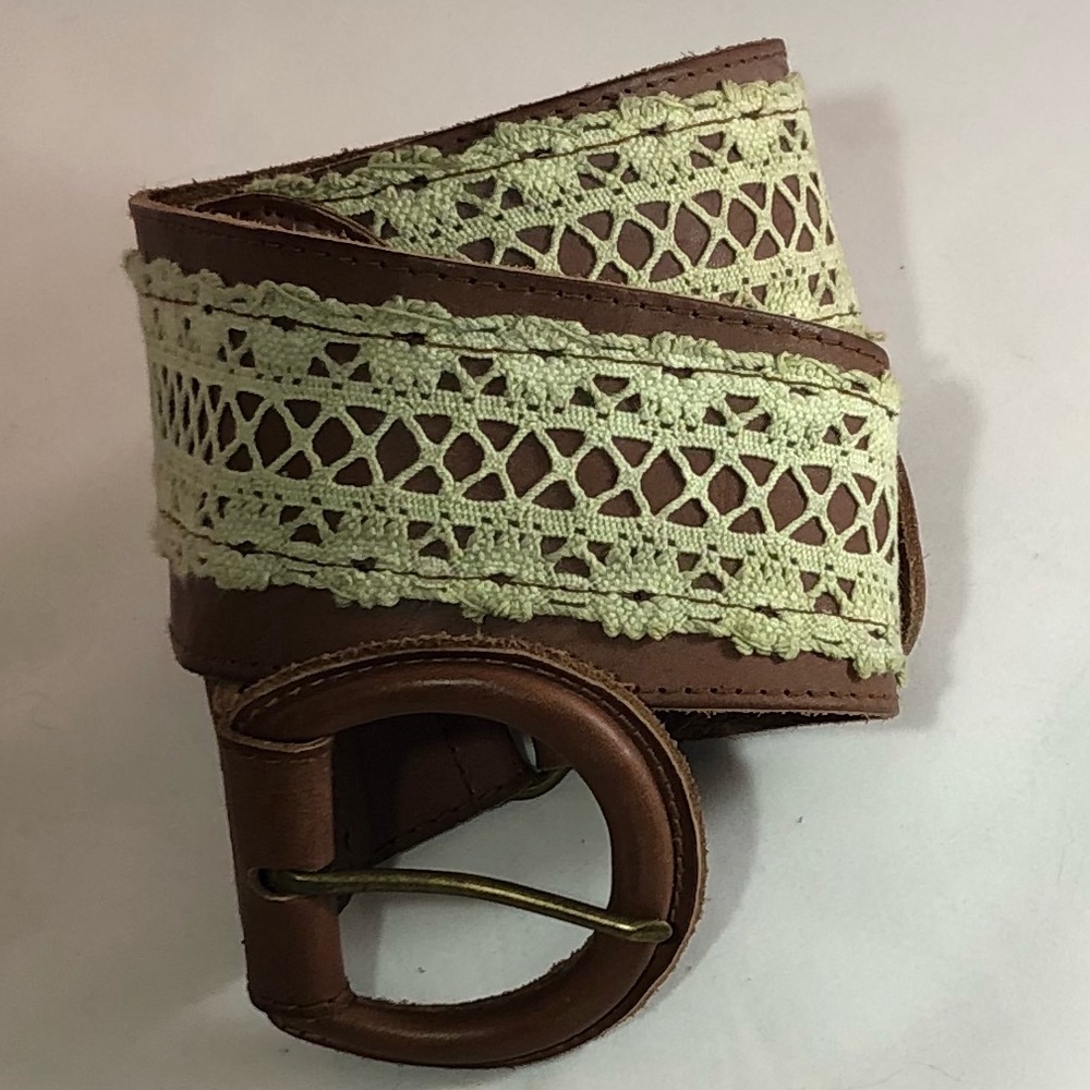 Nwot Brown Leather And Antique Lace Belt - image 2
